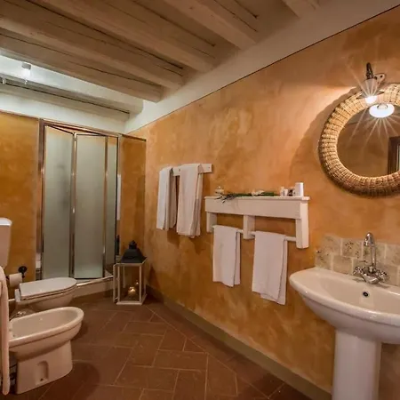 וילה Elegant And Refined With A Beautiful Blue Pool *